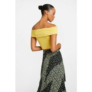 Bluza crop cu decolteu pe umeri imagine