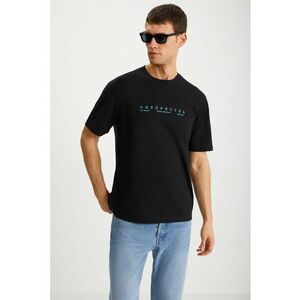 Tricou regular fit cu imprimeu text imagine