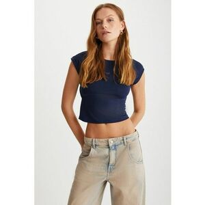 Tricou crop slim fit imagine