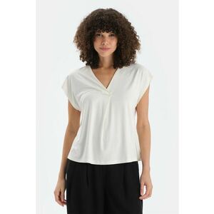 Bluza cu decolteu in V imagine