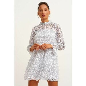 Rochie scurta cu model din dantela imagine