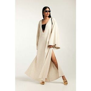 Rochie maxi din amestec de in cu maneci clopot si decolteu adanc in V imagine