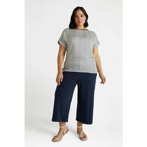 Pantaloni crop cu croiala ampla imagine
