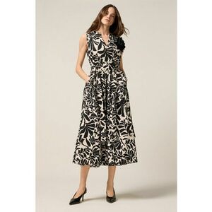 Rochie cu model - decolteu in V si buzunare laterale imagine