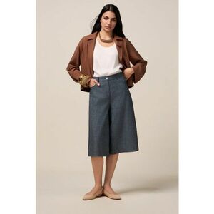 Pantaloni crop cu croiala ampla imagine
