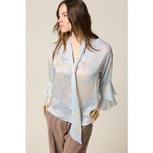 Bluza de satin cu maneci tip clopot imagine