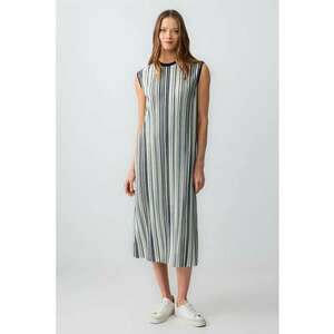 Rochie midi tricotata din cu model in dungi imagine