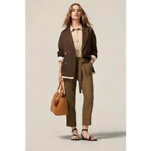 Pantaloni crop cu croiala conica imagine