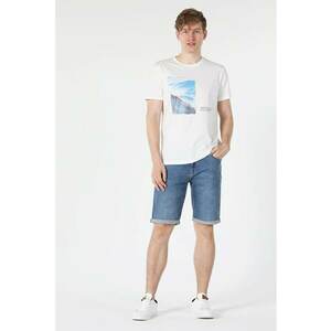 Tricou Cu Maneca Scurta De Barbati Alb Regular Fit mountain imagine