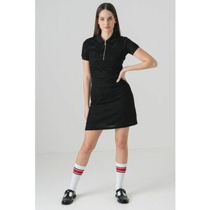 Rochie scurta cu croiala cambrata imagine
