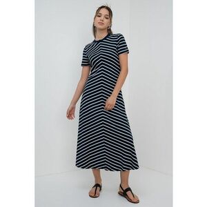 Rochie cu model si croiala in A imagine