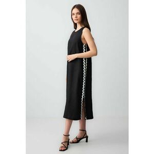 Rochie de in fara maneci cu slituri laterale imagine
