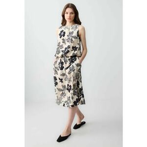 Fusta cu model floral si buzunare laterale imagine