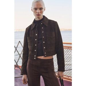 Jacheta crop de piele intoarsa imagine