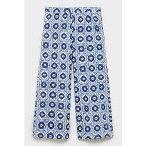 Pantaloni cu croiala ampla si model imagine