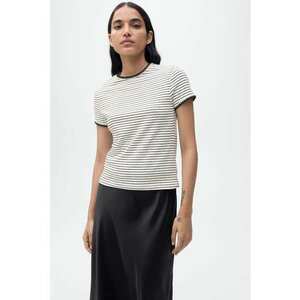 Tricou cu decolteu la baza gatului si model in dungi imagine