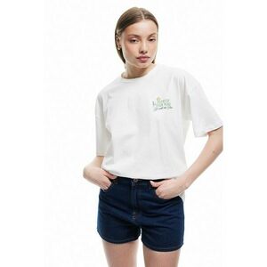 Tricou lejer cu text imagine