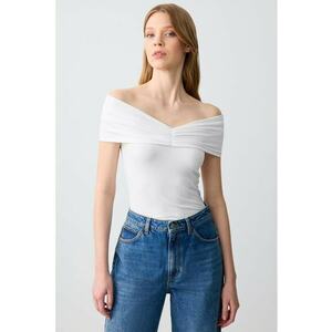 Bluza din amestec de lyocell cu decolteu pe un umar imagine