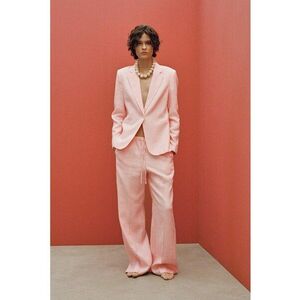 Pantaloni drepti din in imagine