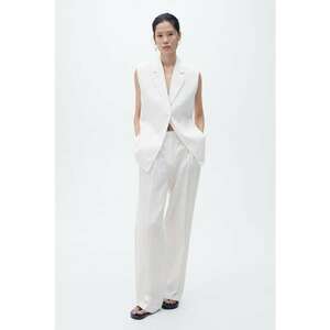 Pantaloni drepti din in imagine