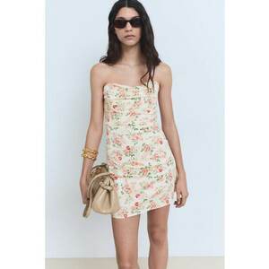 Rochie scurta cu croiala cambrata si model floral imagine