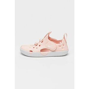 Pantofi cu velcro si decupaje imagine