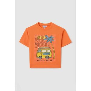 Tricou cu imprimeu si decolteu la baza gatului imagine