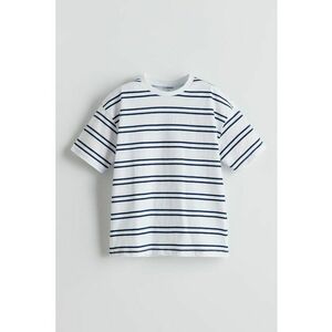 Tricou cu decolteu la baza gatului si model in dungi imagine