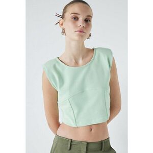 Tricou crop cu decolteu la baza gatului imagine