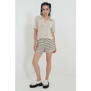 Tricou polo lejer din in imagine