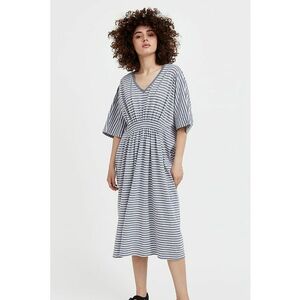 Rochie lejera cu model in dungi imagine