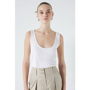 Top cu model uni si decolteu rotund imagine