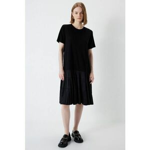 Rochie midi dreapta cu decolteu rotund imagine