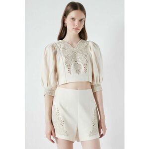 Pantaloni scurti de in cu detalii brodate imagine