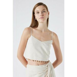 Top crop din amestec de in imagine
