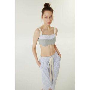 Top crop cu bretele late1 imagine