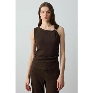 Top texturat cu model drapat imagine