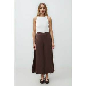 Pantaloni crop cu croiala ampla imagine