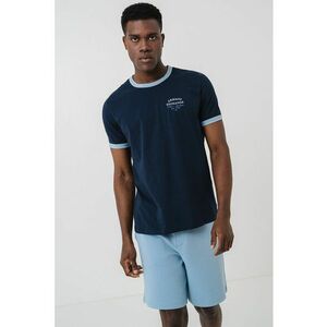 Tricou cu decolteu la baza gatului imagine