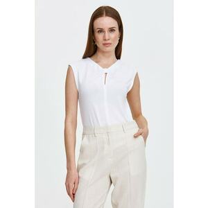 Bluza cu decolteu in V si decupaj imagine