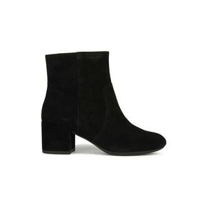 Botine din piele intoarsa imagine