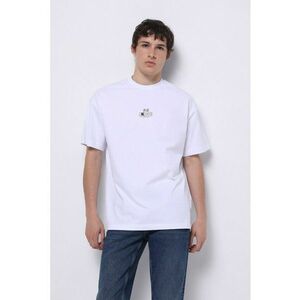 Tricou cu detaliu text imagine