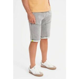 Blugi scurti regular fit imagine