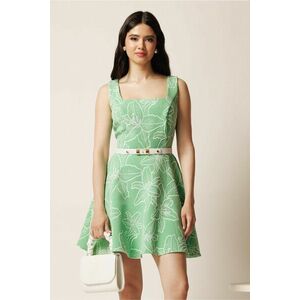 Rochie scurta verde in clos cu model floral 3D si curea in talie imagine
