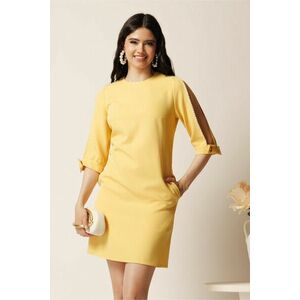 Rochie scurta galbena din stofa cu croi drept si perle pe maneci- Moze imagine