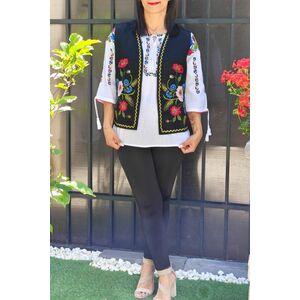Vesta brodata cu model traditional Angi 17 imagine
