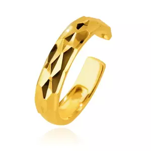 Piercing din aur galben 585 - inel de ureche cu un model de pătrate teșite, finisaj strălucitor imagine