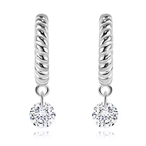 Cercei din argint 925 - inel deschis cu motiv de funie, zircon transparent imagine