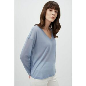 Bluza lejera cu decolteu in V imagine