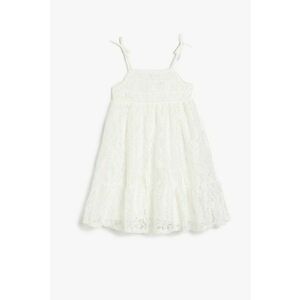 Rochie evazata cu strat exterior din dantela imagine